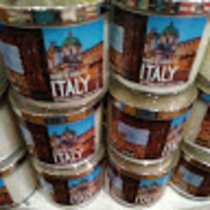 Meet your Posher, Gloria